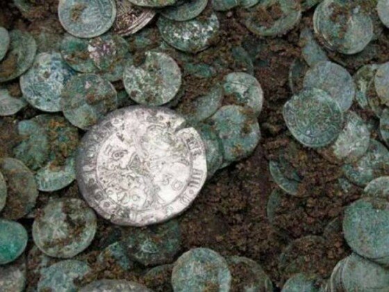 serebrynye-monety-klad